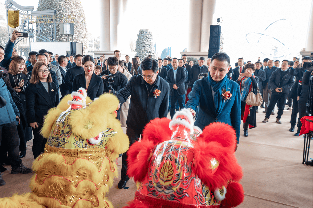 盛大开幕三十载匠心构筑紫金山麓私享庄园Z6尊龙旗舰厅苏宁钟山国际高尔夫酒店(图3)